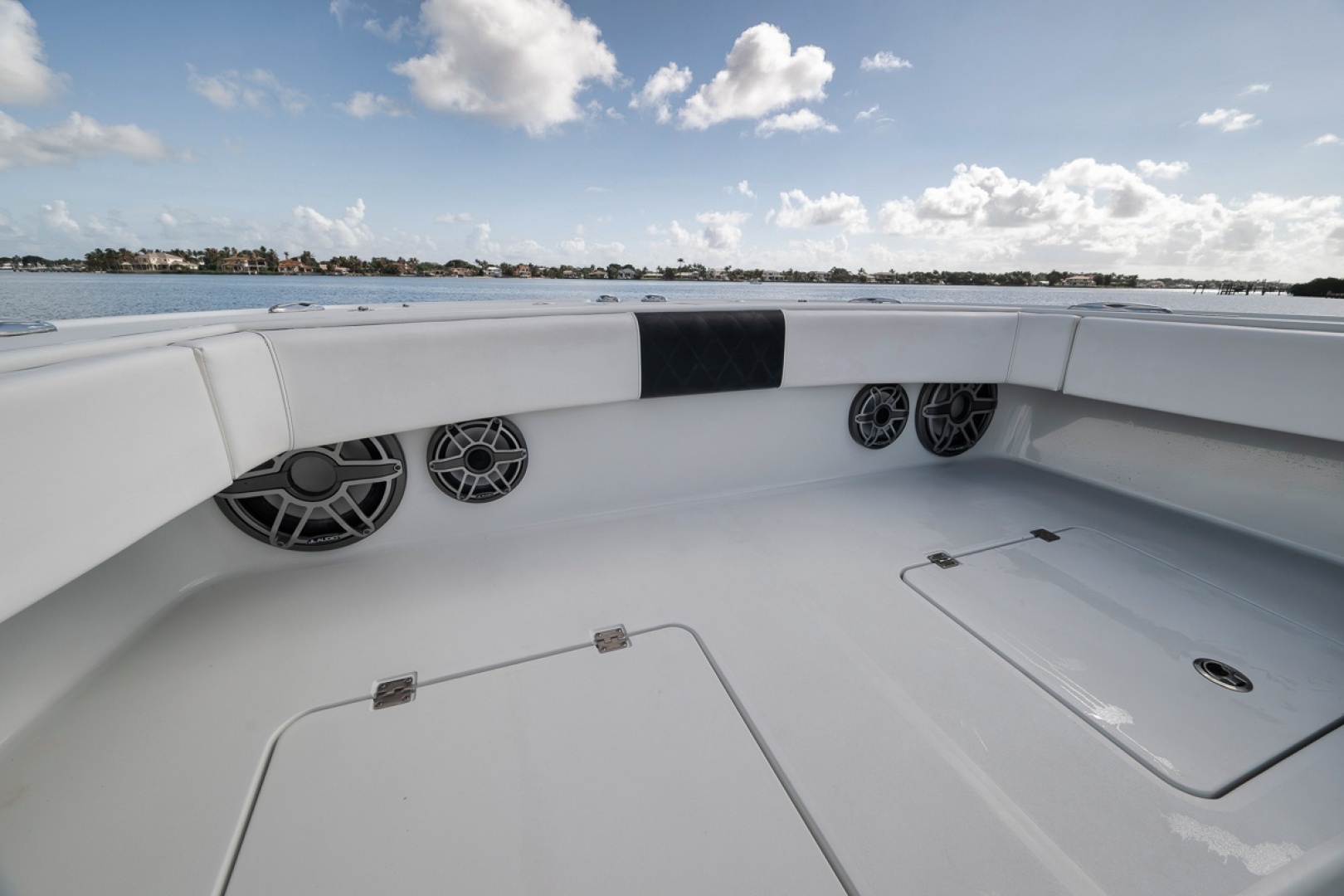 Freeman-42LR 2020-Quick Sweep  Jupiter -Florida-United States-6054439 | Thumbnail