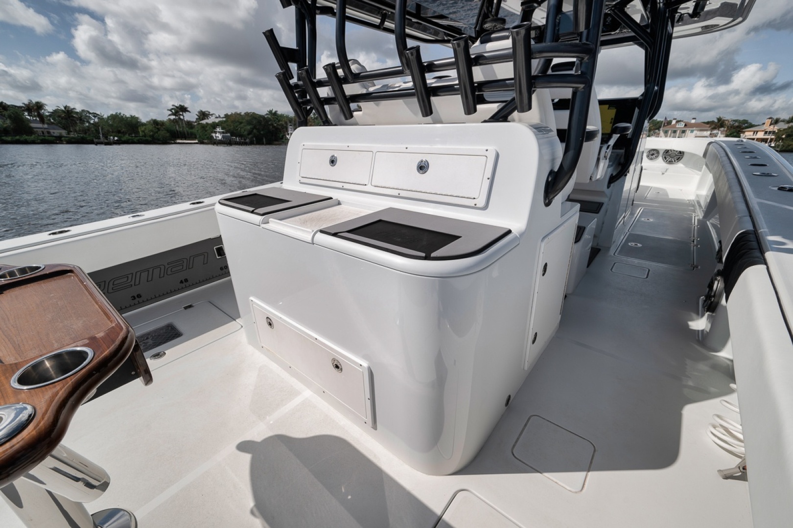 Freeman-42LR 2020-Quick Sweep  Jupiter -Florida-United States-6054454 | Thumbnail