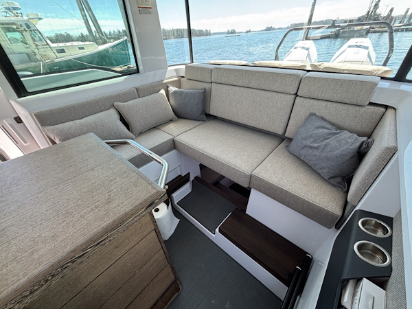 Axopar-37XC Cross Cabin 2023-OHANA Freeport-Maine-United States-6052223