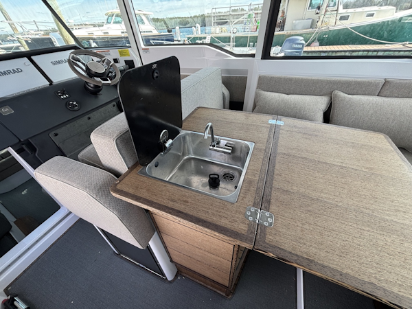 Axopar-37XC Cross Cabin 2023-OHANA Freeport-Maine-United States-6052249