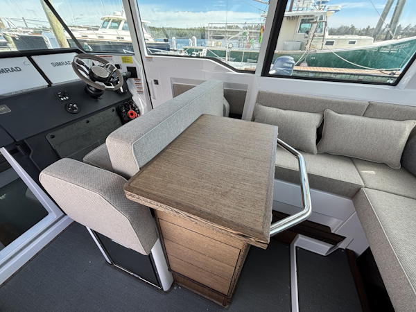 Axopar-37XC Cross Cabin 2023-OHANA Freeport-Maine-United States-6052246
