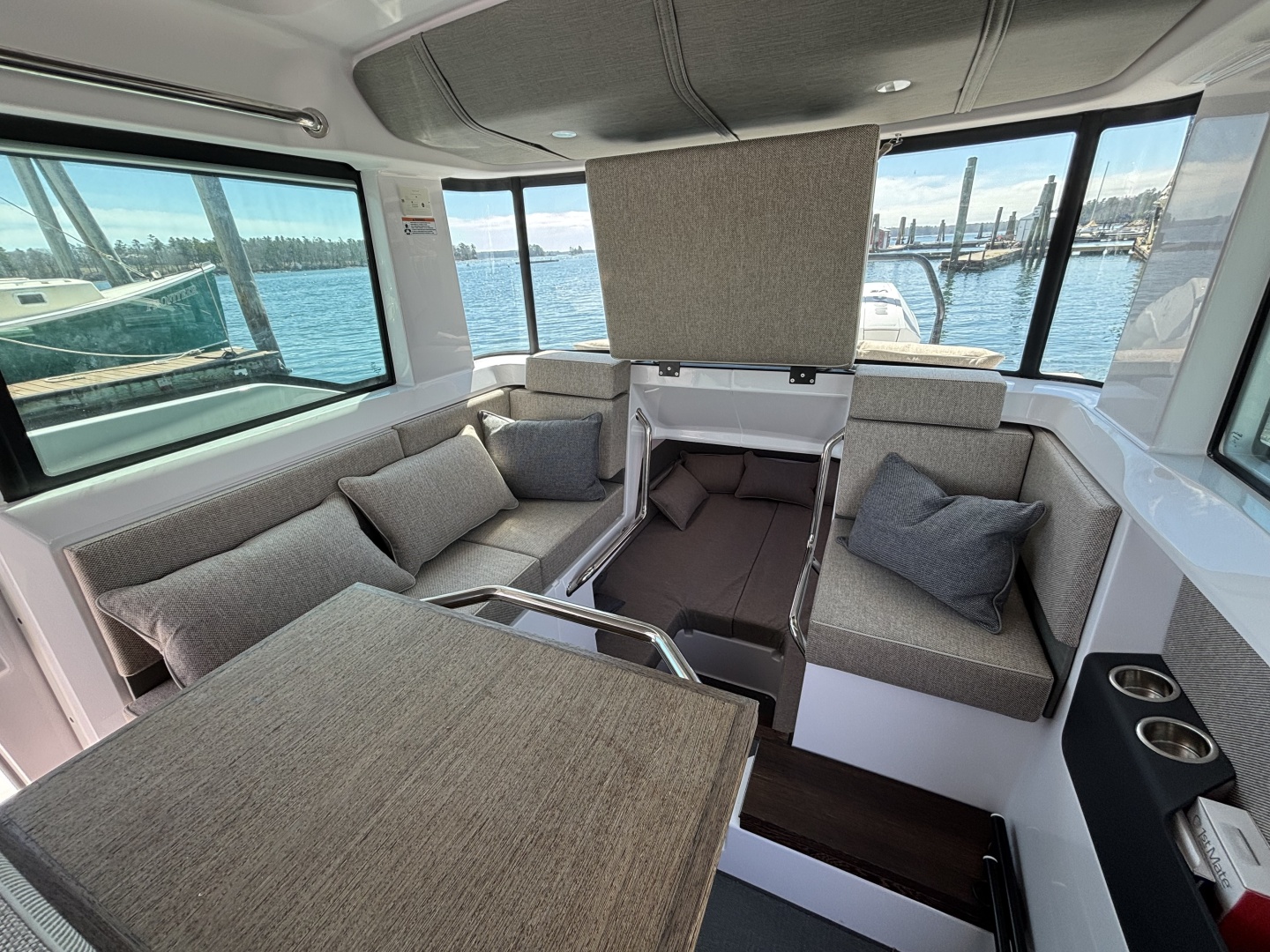 Axopar-37XC Cross Cabin 2023-OHANA Freeport-Maine-United States-6052221 | Thumbnail