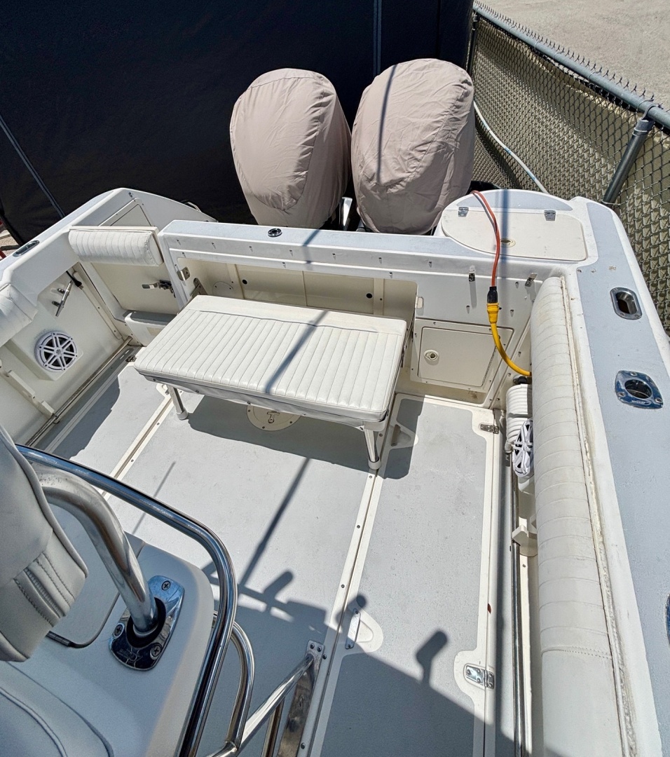 Boston Whaler-26 Outrage 2001 -Riviera Beach -Florida-United States-6077068 | Thumbnail