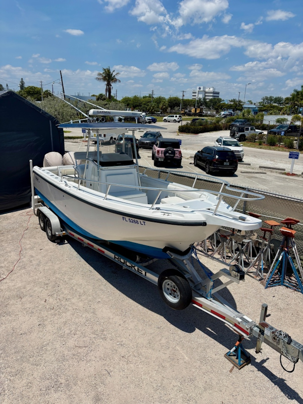Boston Whaler-26 Outrage 2001 -Riviera Beach -Florida-United States-6077063