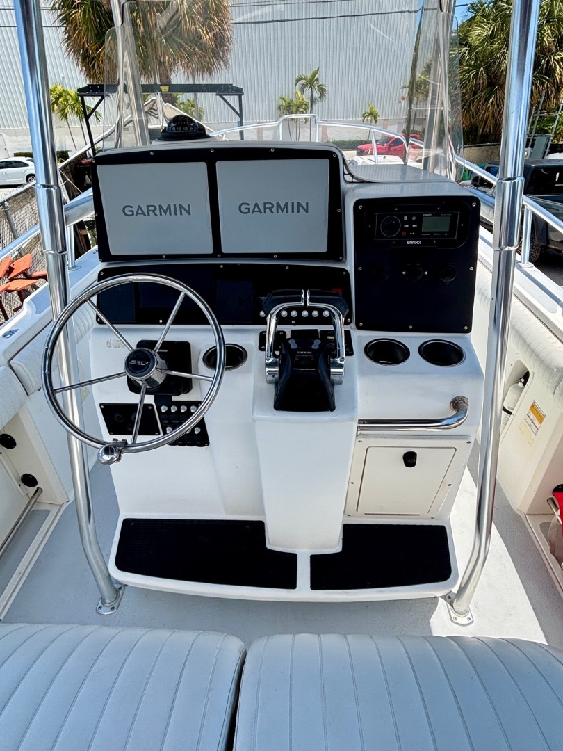 Boston Whaler-26 Outrage 2001 -Riviera Beach -Florida-United States-6077064 | Thumbnail