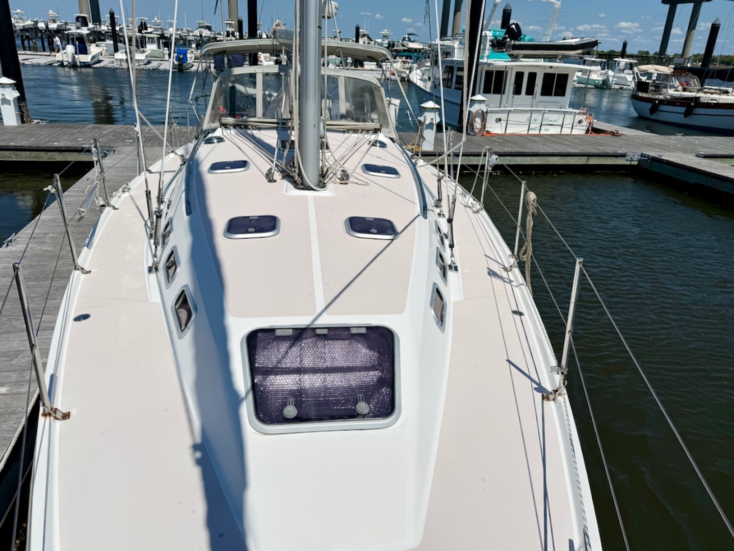 Catalina-380 1998-Liahona Charleston-South Carolina-United States-6052335 | Thumbnail