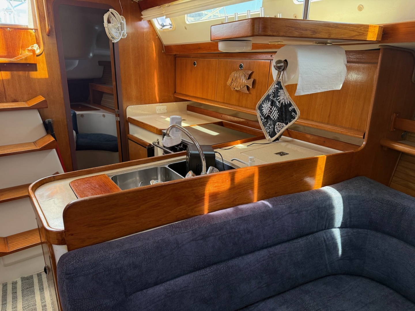 Catalina-380 1998-Liahona Charleston-South Carolina-United States-6052378 | Thumbnail