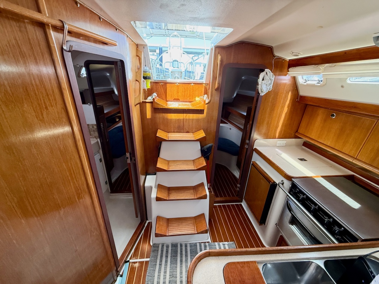 Catalina-380 1998-Liahona Charleston-South Carolina-United States-6052361 | Thumbnail