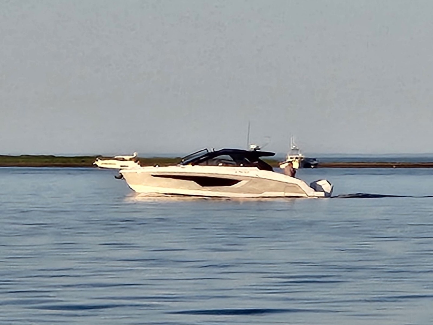 Cruisers Yachts-42 GLS OB 2024 -Sag Harbor-New York-United States-6052775 | Thumbnail