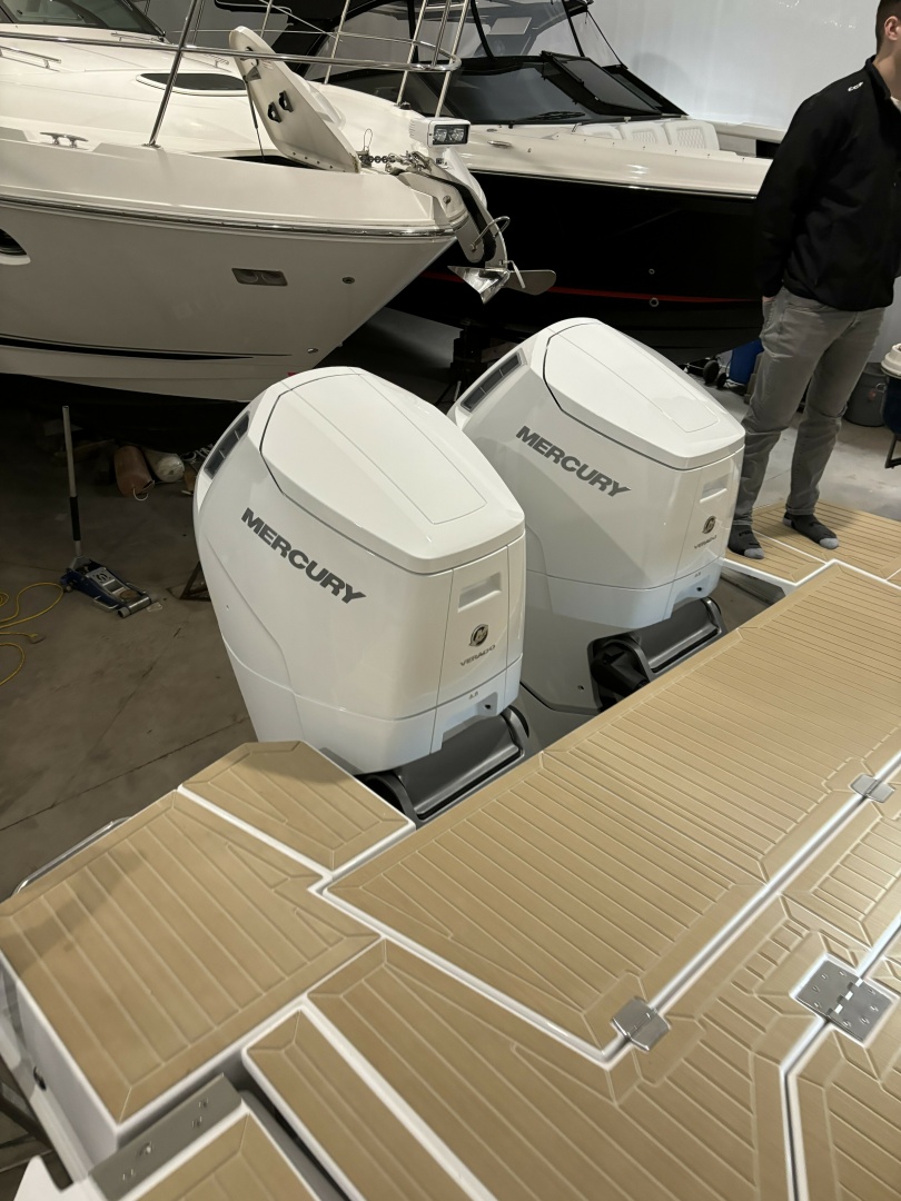 Cruisers Yachts-42 GLS OB 2024 -Sag Harbor-New York-United States-6052783 | Thumbnail