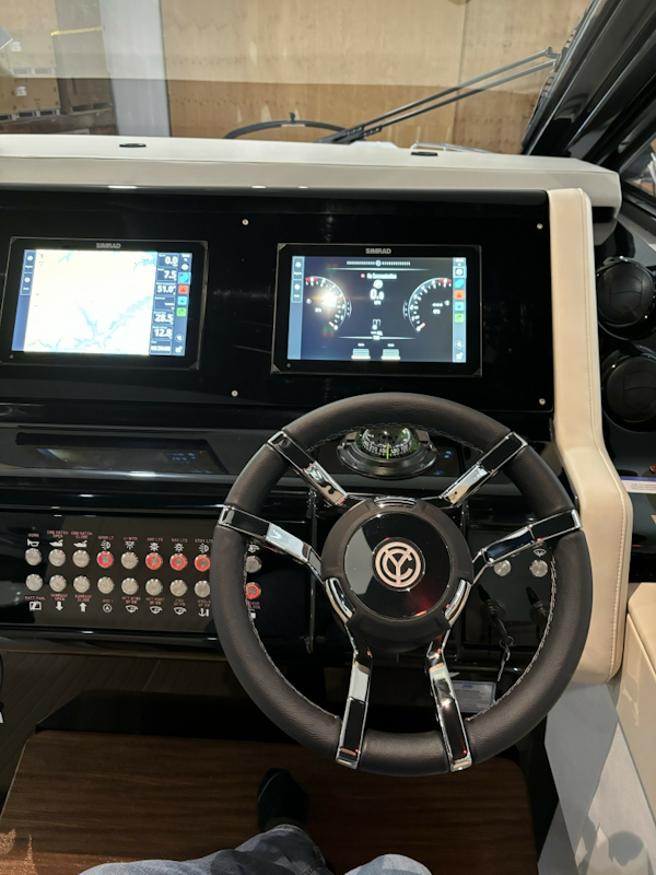 Cruisers Yachts-42 GLS OB 2024 -Sag Harbor-New York-United States-6052797