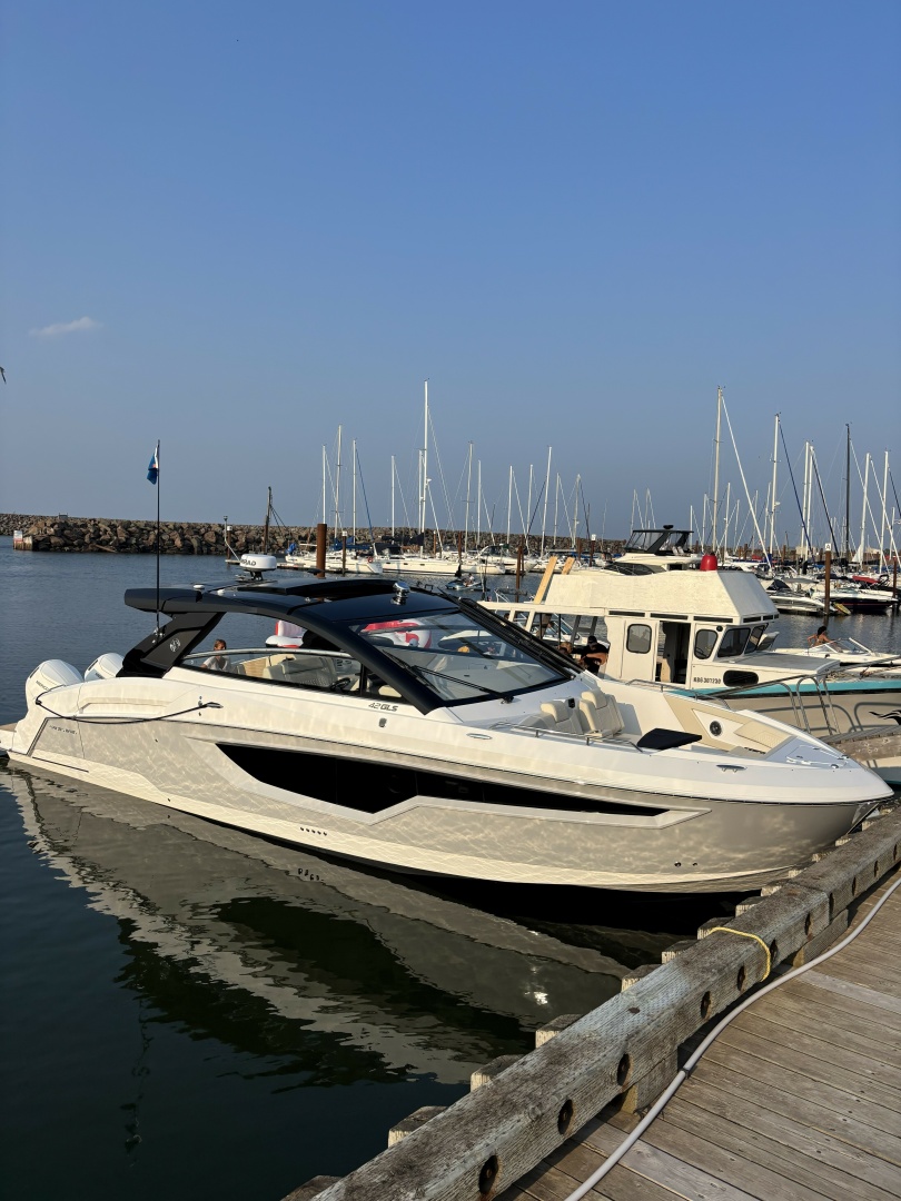 Cruisers Yachts-42 GLS OB 2024 -Sag Harbor-New York-United States-6052772 | Thumbnail