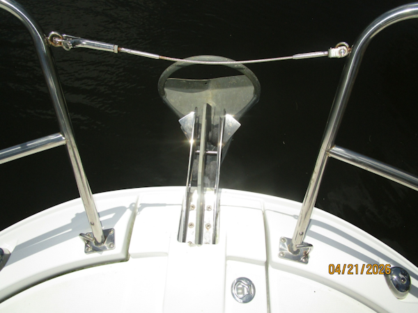Jeanneau-895 2021-JennaDi Punta Gorda-Florida-United States-Jeanneau 895 bow access gate-6052761