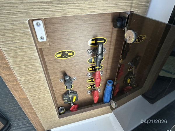 Jeanneau-895 2021-JennaDi Punta Gorda-Florida-United States-Jeanneau 895 electrical panel1-6052769