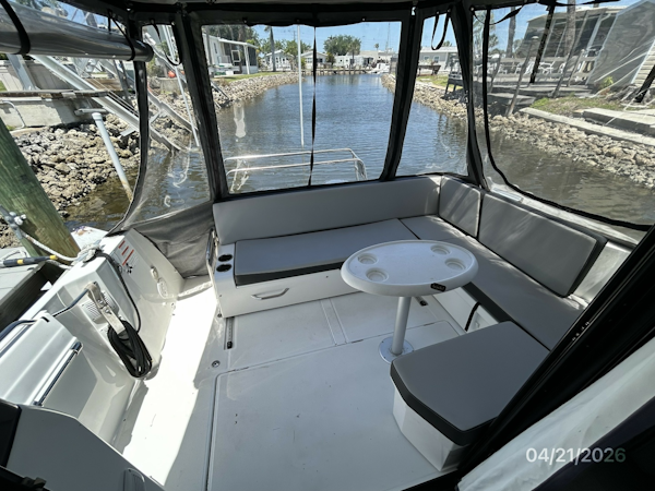 Jeanneau-895 2021-JennaDi Punta Gorda-Florida-United States-Jeanneau 895 cockpit aft-6052763