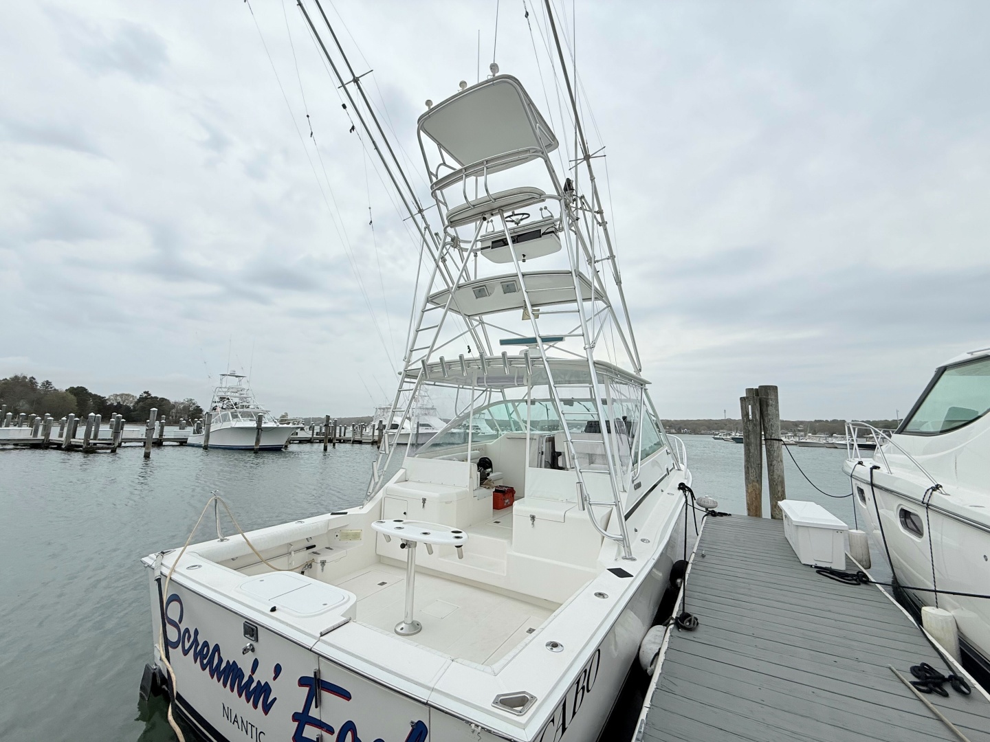 Cabo-Express 1999-SCREAMIN EAGLE Niantic-Connecticut-United States-Cabo 35 SCREAMIN EAGLE  Aft Profile-6079612 | Thumbnail