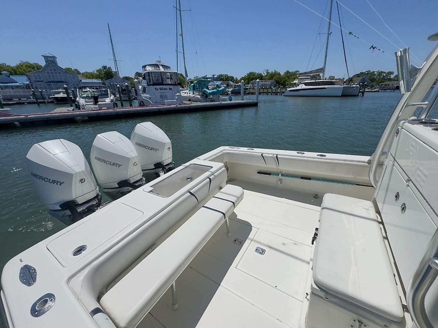 SeaVee-340B 2014-Liquid Therapy Hampton-Virginia-United States-0005670611-6053090 | Thumbnail