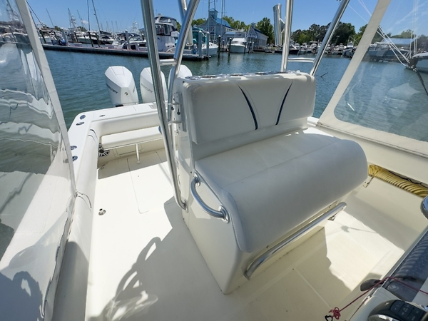SeaVee-340B 2014-Liquid Therapy Hampton-Virginia-United States-0005670600-6053077