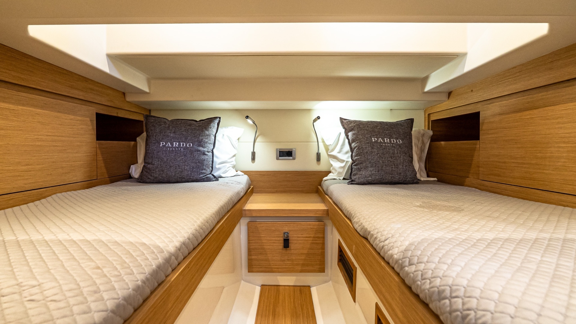 Pardo Yachts-38 2023-Good Juju Palm Beach-Florida-United States-6067369 | Thumbnail