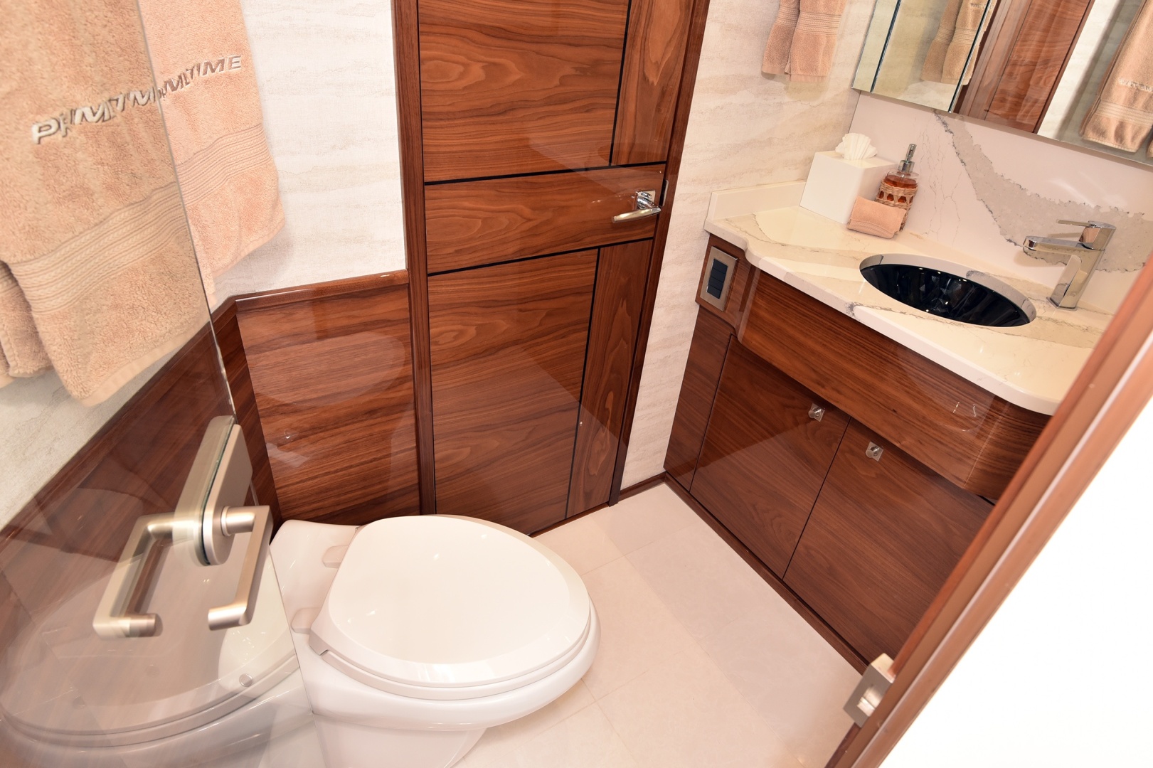 Viking-90 Skybridge 2024-PRIMETIME San Jose Del Cabo-Mexico-2024 Viking 90 Skybridge  PRIMETIME-6077129 | Thumbnail