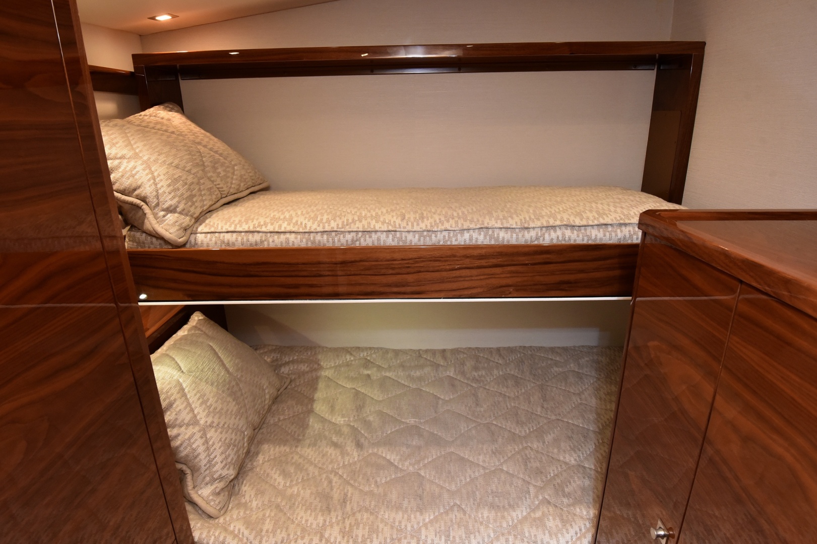 Viking-90 Skybridge 2024-PRIMETIME San Jose Del Cabo-Mexico-2024 Viking 90 Skybridge  PRIMETIME-6077124 | Thumbnail