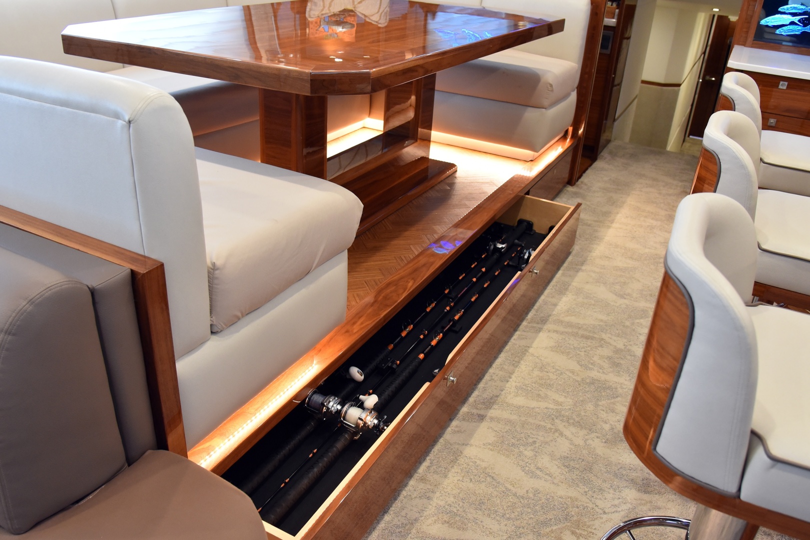 Viking-90 Skybridge 2024-PRIMETIME San Jose Del Cabo-Mexico-2024 Viking 90 Skybridge  PRIMETIME-6077094 | Thumbnail