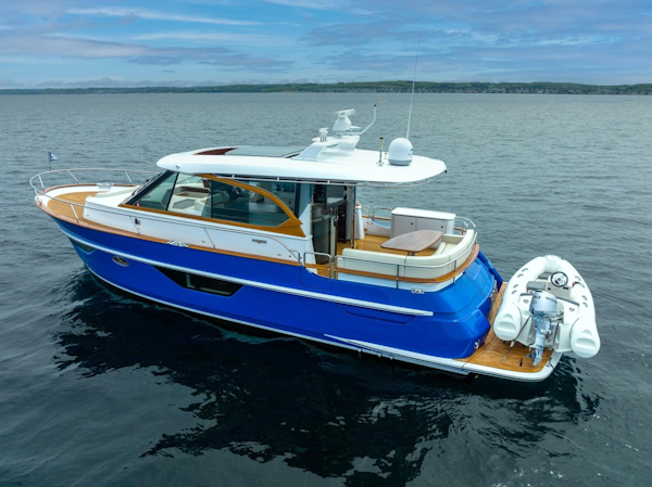 Burger-48 CUSTOM 2019-BLUE MILWAUKEE-Wisconsin-United States-6053460