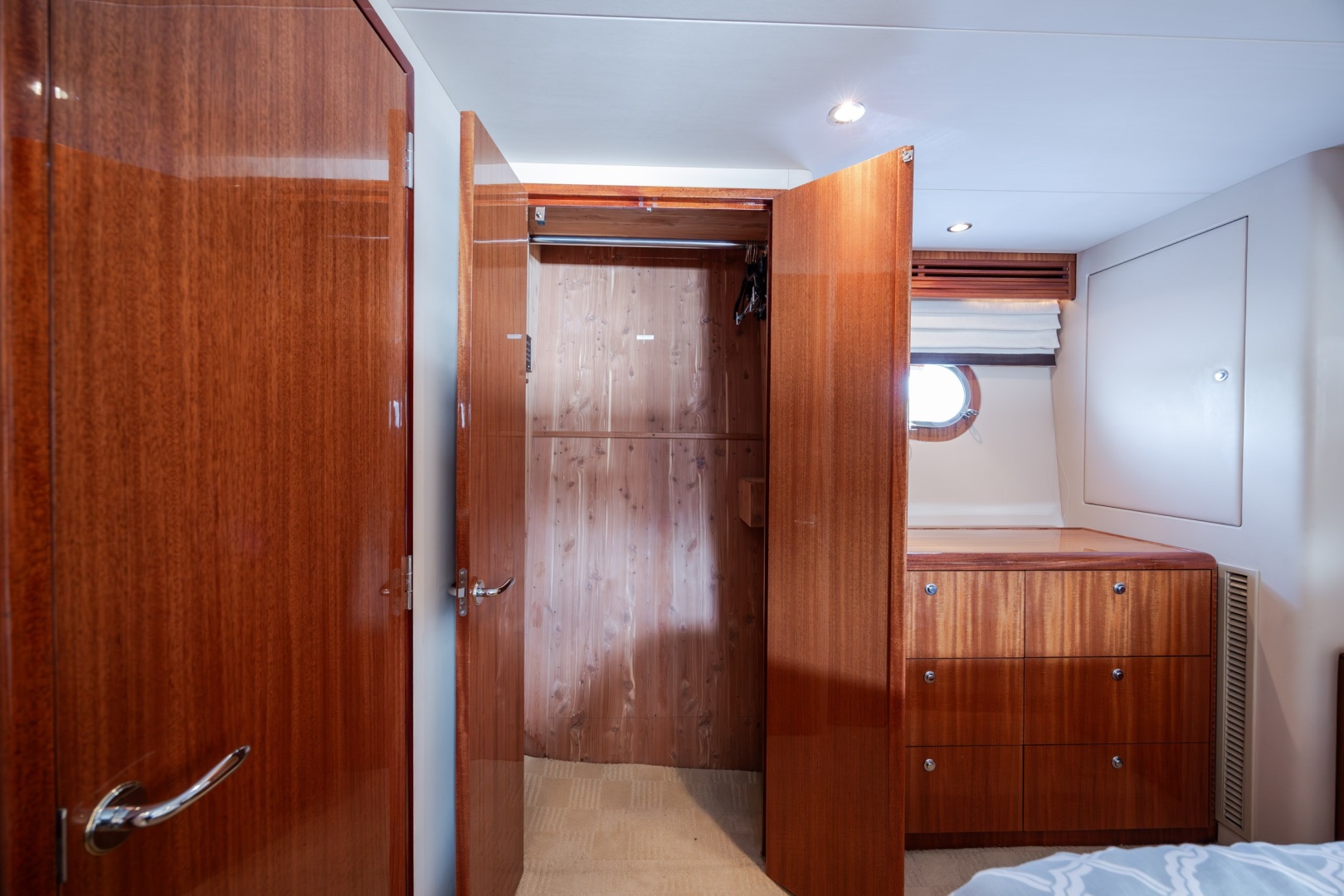 Hatteras-Motor Yacht 2008-Krohs Nest Wilmington-North Carolina-United States-6224231 | Thumbnail