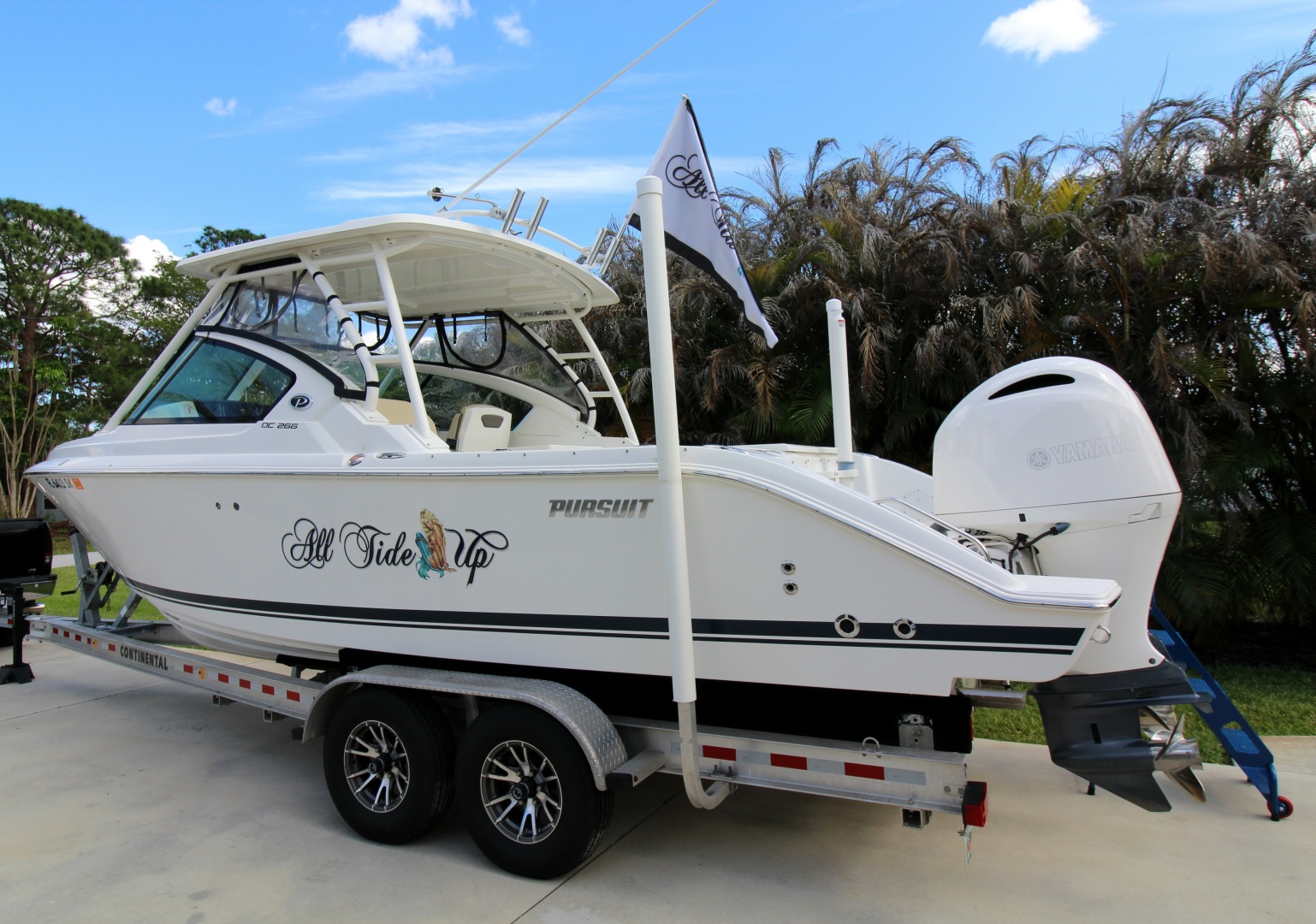 Pursuit-DC 266 2019 -Stuart-Florida-United States-6065276 | Thumbnail