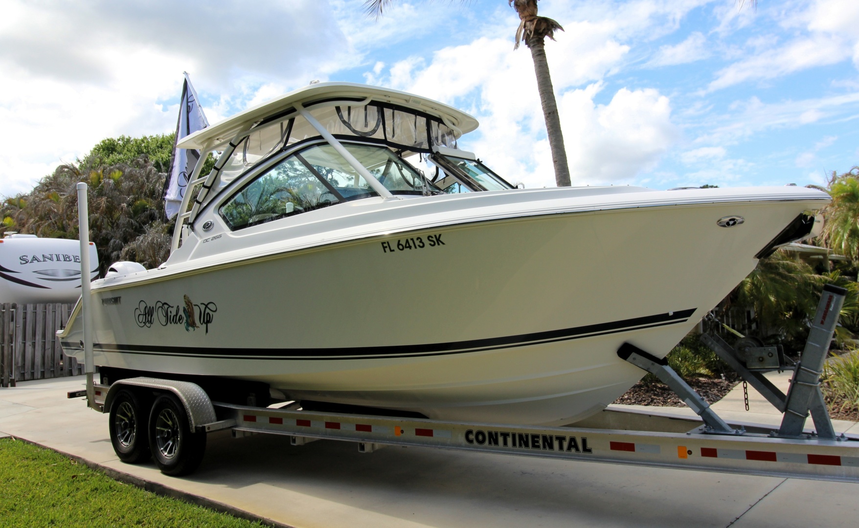 Pursuit-DC 266 2019 -Stuart-Florida-United States-6065275 | Thumbnail