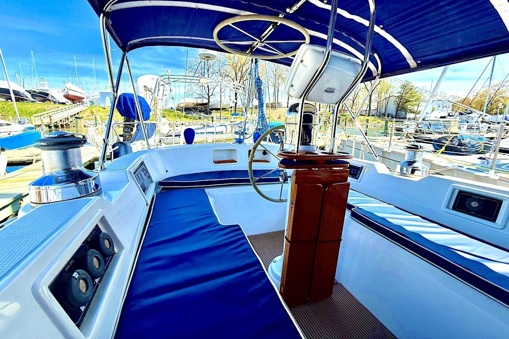 Hylas-49 1998-Mara Annapolis-Maryland-United States-6054794 | Thumbnail