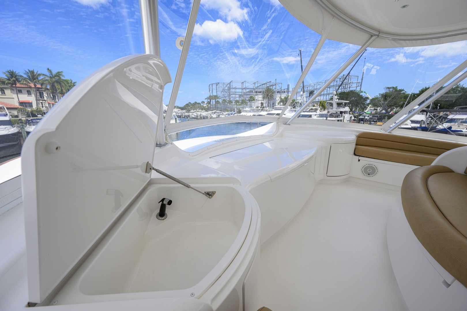 Viking-Convertible 2014-DESPERADO Virginia Beach-Virginia-United States-Viking 70 DESPERADO  Flybridge-6056801 | Thumbnail