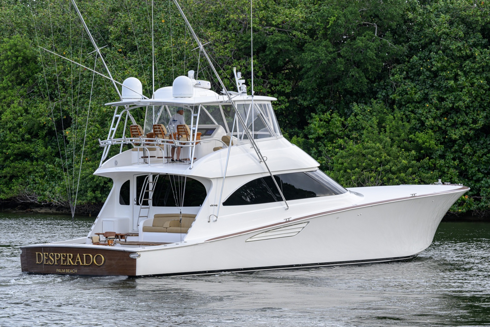 Viking-Convertible 2014-DESPERADO Virginia Beach-Virginia-United States-Viking 70 DESPERADO  Starboard Aft Profile-6056860 | Thumbnail