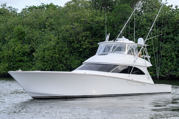 Viking-Convertible 2014-DESPERADO Virginia Beach-Virginia-United States-Viking 70 DESPERADO  Port Bow Profile-6056857