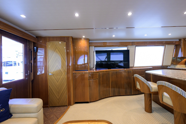 Viking-Convertible 2014-DESPERADO Virginia Beach-Virginia-United States-Viking 70 DESPERADO  Salon-6056771