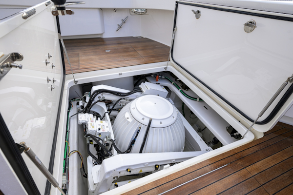 Viking-Convertible 2014-DESPERADO Virginia Beach-Virginia-United States-Viking 70 DESPERADO  Cockpit-6056851