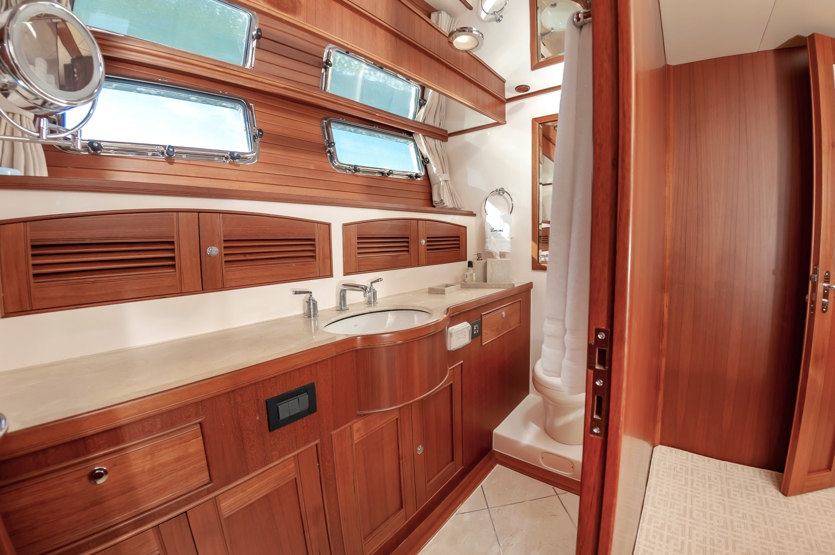 Marlow-Explorer 58E 2015-QUALITY TIME Snead Island-Florida-United States-6056279 | Thumbnail