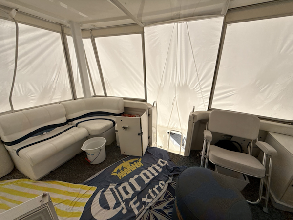 Silverton-422 1999-SEABK LA SALLE-Michigan-United States-6056158