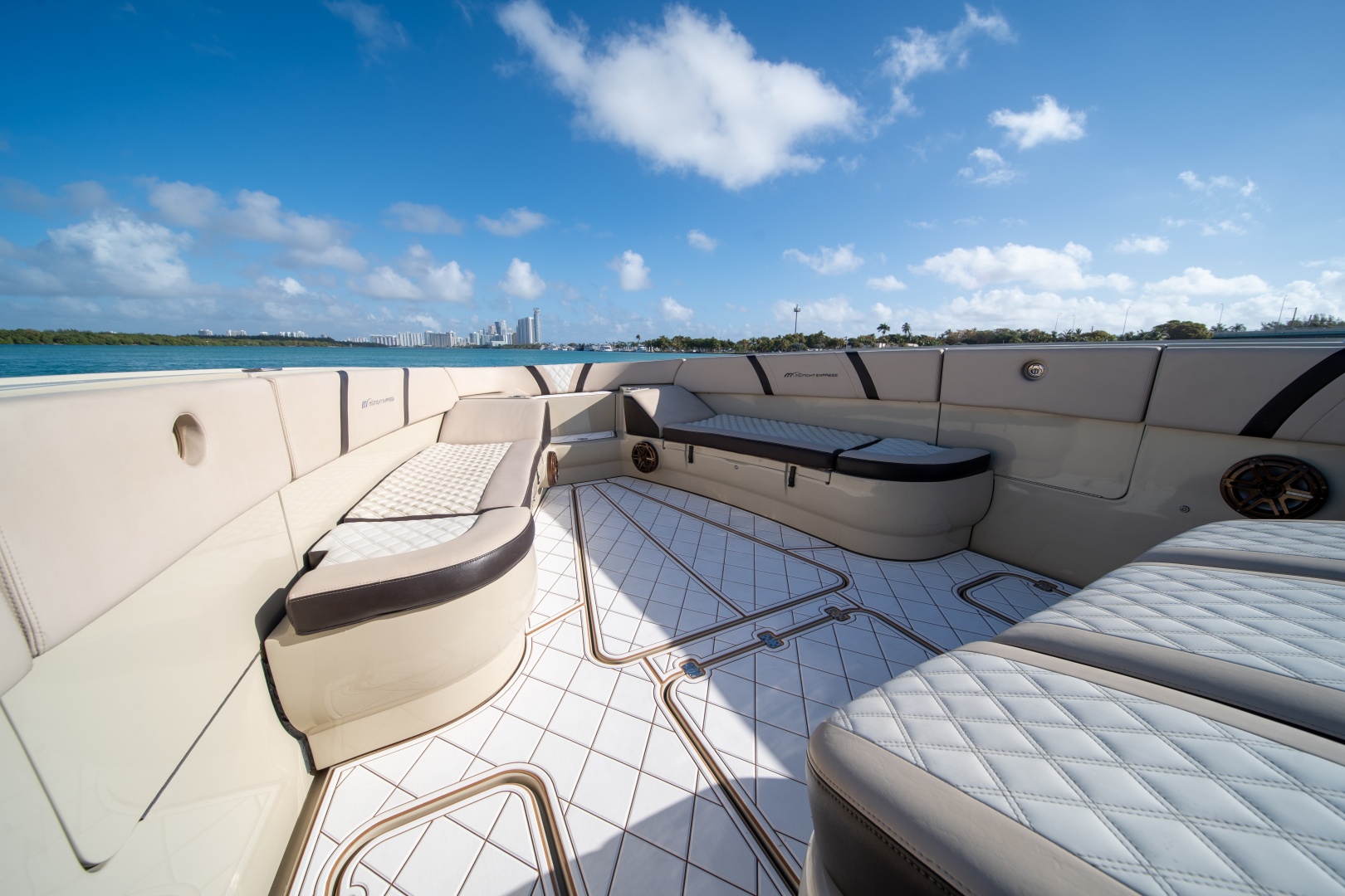 Midnight Express 2019 -Miami Beach-Florida-United States-6058618 | Thumbnail