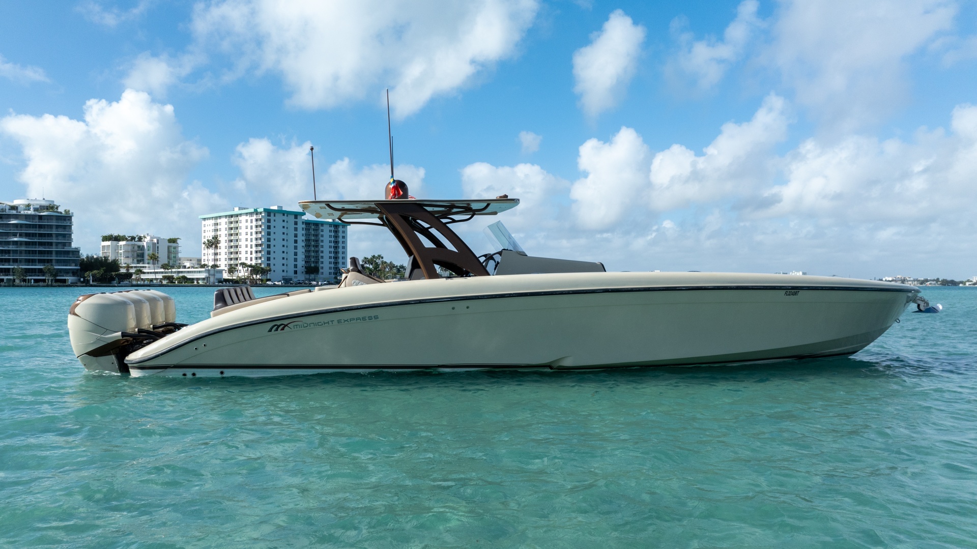 Midnight Express 2019 -Miami Beach-Florida-United States-6058602 | Thumbnail