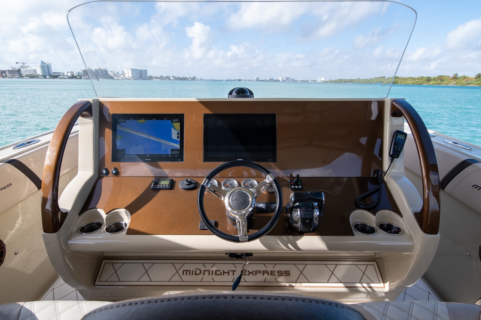 Midnight Express 2019 -Miami Beach-Florida-United States-6058627 | Thumbnail