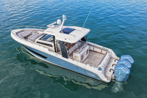 Boston Whaler 2023 -Sarasota-Florida-United States-6059026
