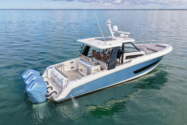 Boston Whaler 2023 -Sarasota-Florida-United States-6059039