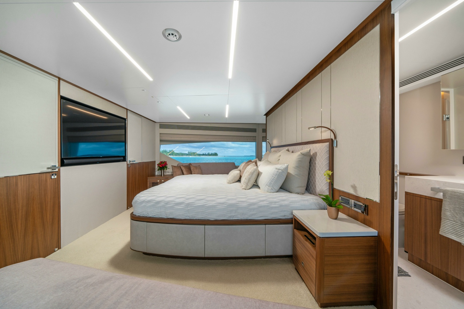 Horizon-Custom 2023-RIO Florida-United States-6059778 | Thumbnail