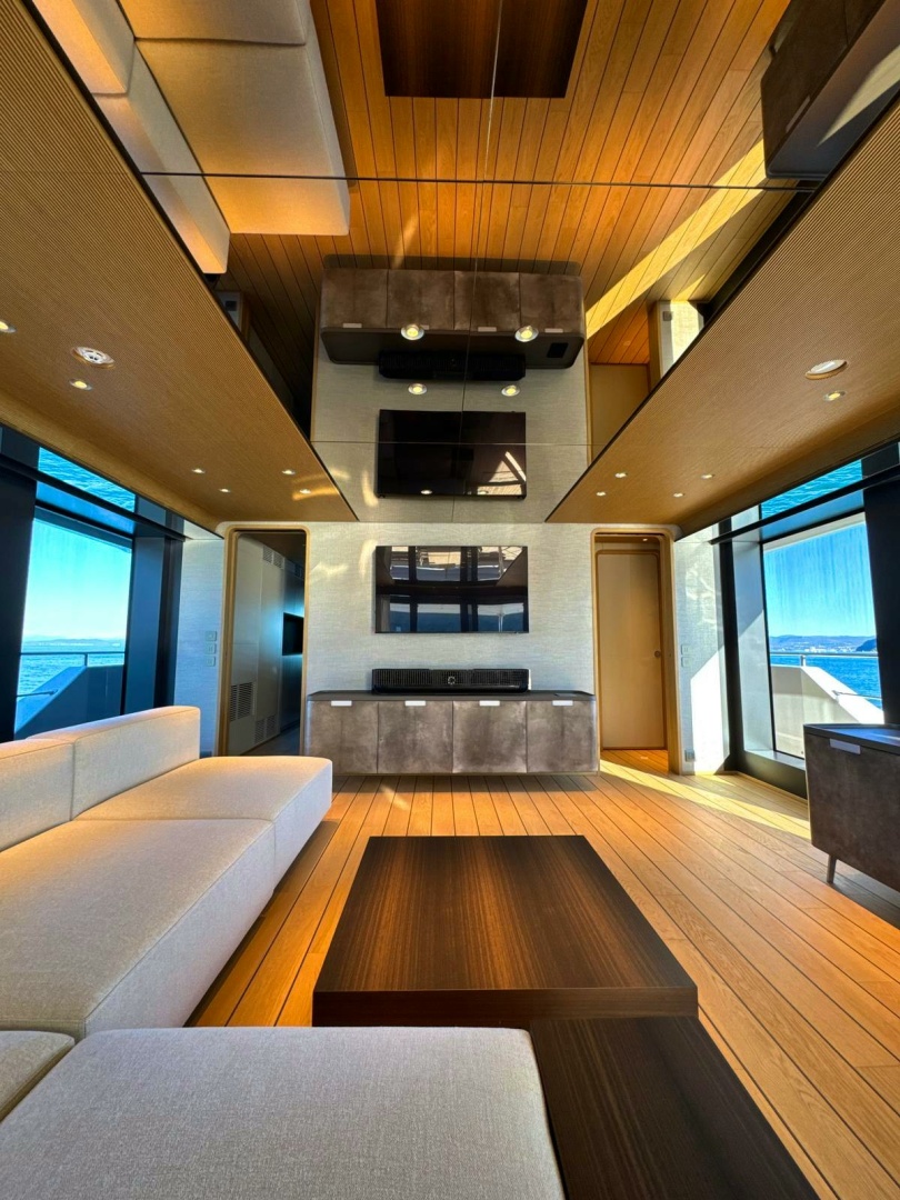 Custom Line 2025-LA VETTA Florida-United States-6059819 | Thumbnail