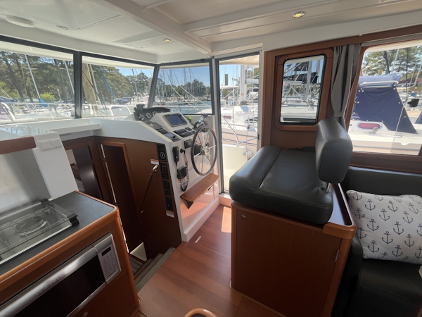 Beneteau-Swift Trawler 34 2015-Silver Lining Deltaville-Virginia-United States-Lower Helm-6105996