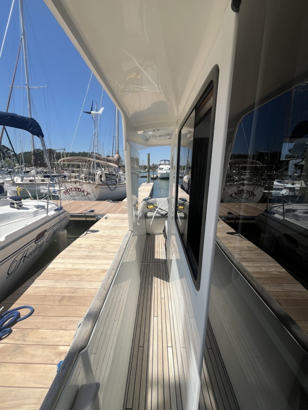 Beneteau-Swift Trawler 34 2015-Silver Lining Deltaville-Virginia-United States-Starboard Walkway-6106027