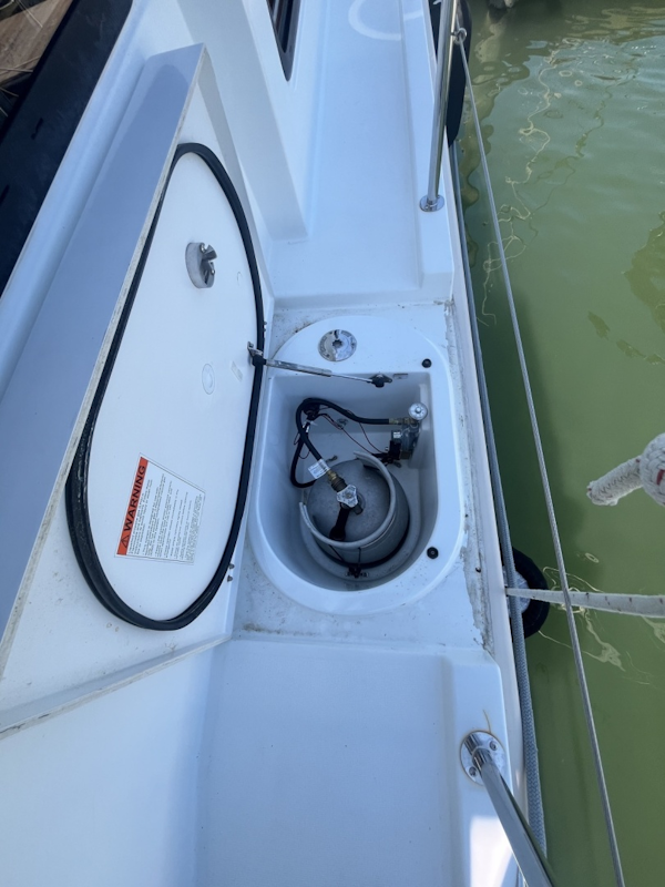 Beneteau-Swift Trawler 34 2015-Silver Lining Deltaville-Virginia-United States-LP Gas Hatch Port Walkway-6106017