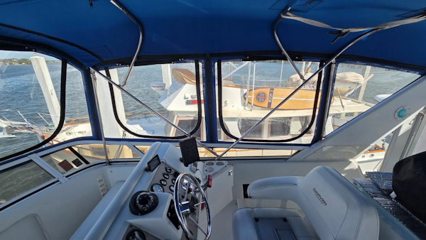 Carver-405 Aft Cabin Motor Yacht 1998-I Swear Gibsonton-Florida-United States-Flybridge-6060850