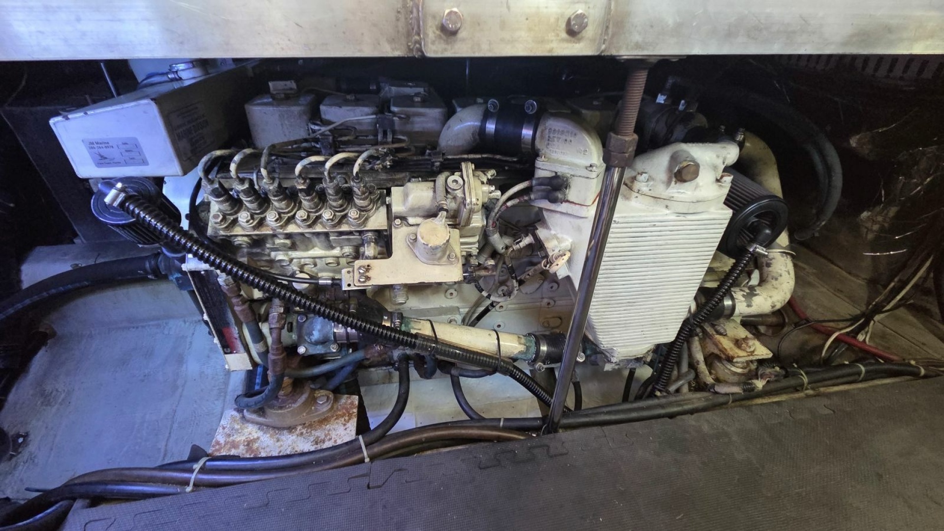 Carver-405 Aft Cabin Motor Yacht 1998-I Swear Gibsonton-Florida-United States-Starboard Engine-6060889 | Thumbnail